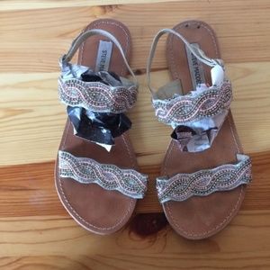 Steve Madden embellished sandals ⭐️